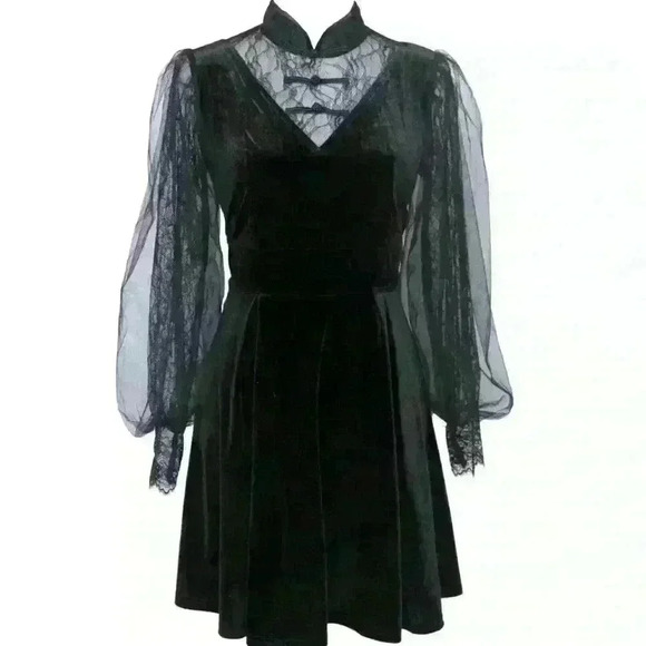Dresses & Skirts - Ariana Long Sheer Sleeve Lace Mini Dress in Black